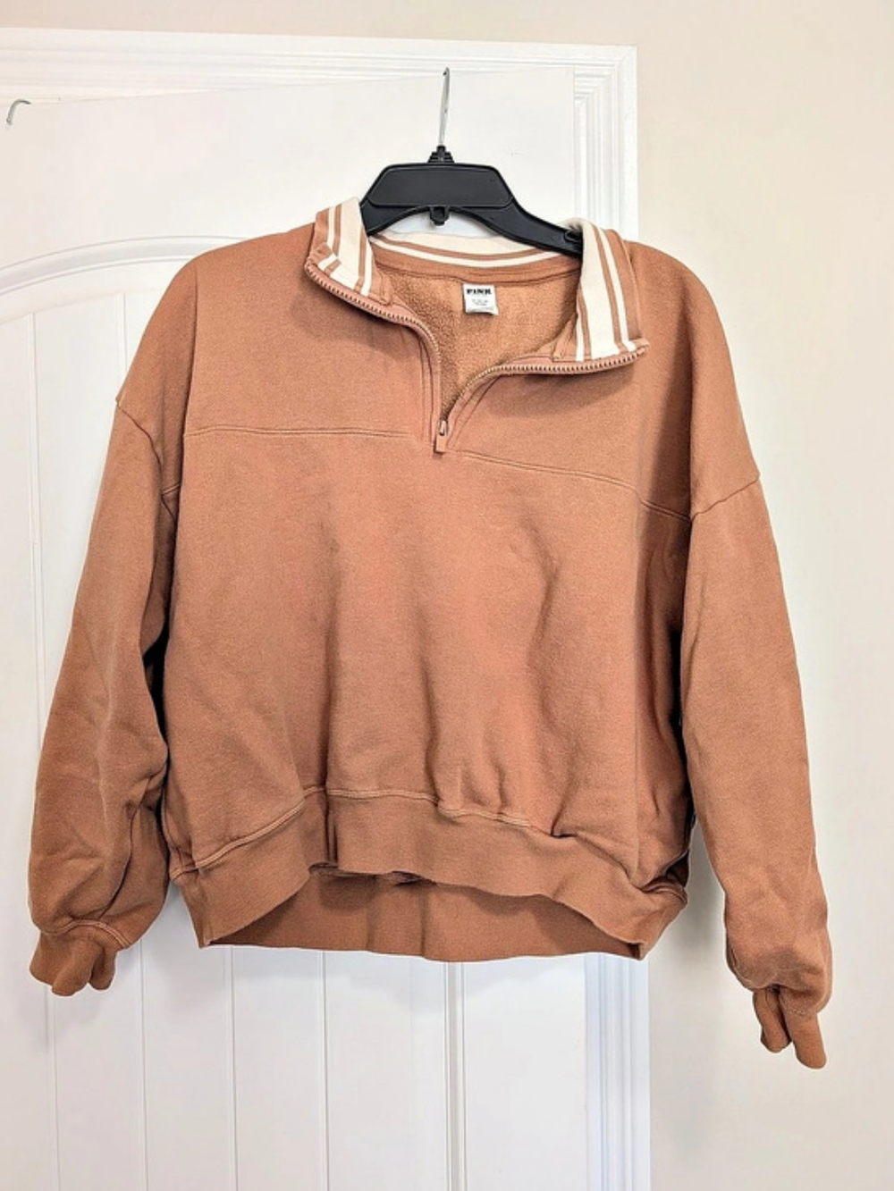 PINK Half-Zip Striped Collar Sweatshirt in Brown & White Size XL